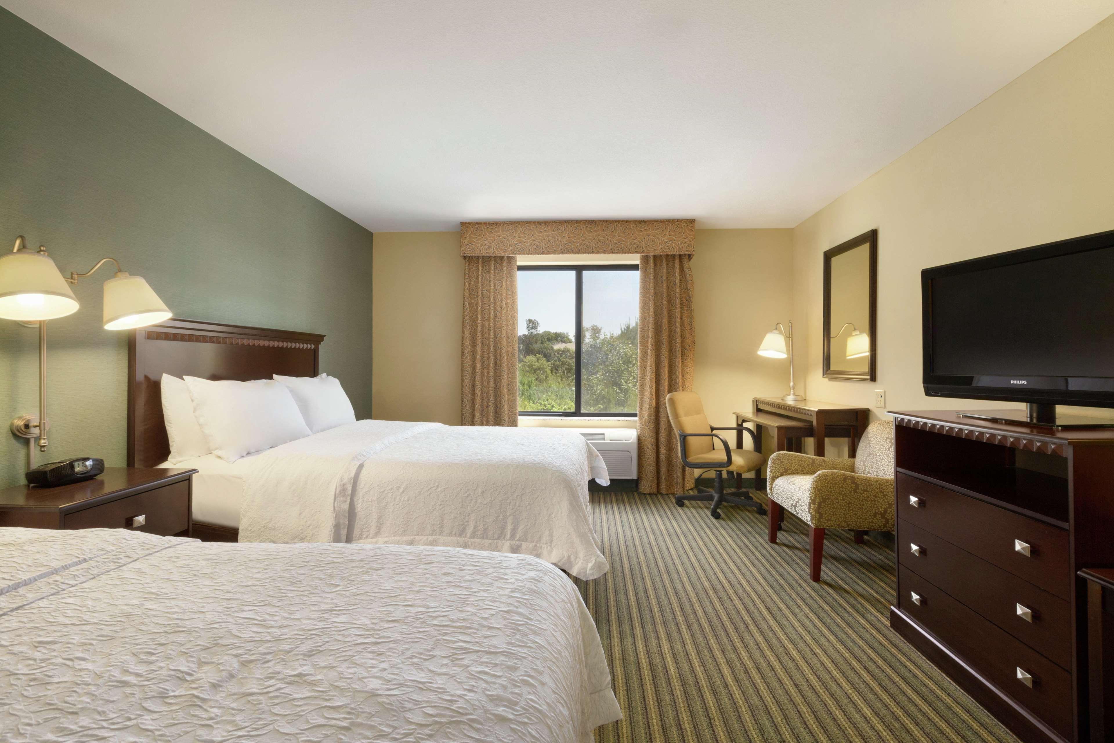 Hampton Inn & Suites Thousand Oaks Esterno foto
