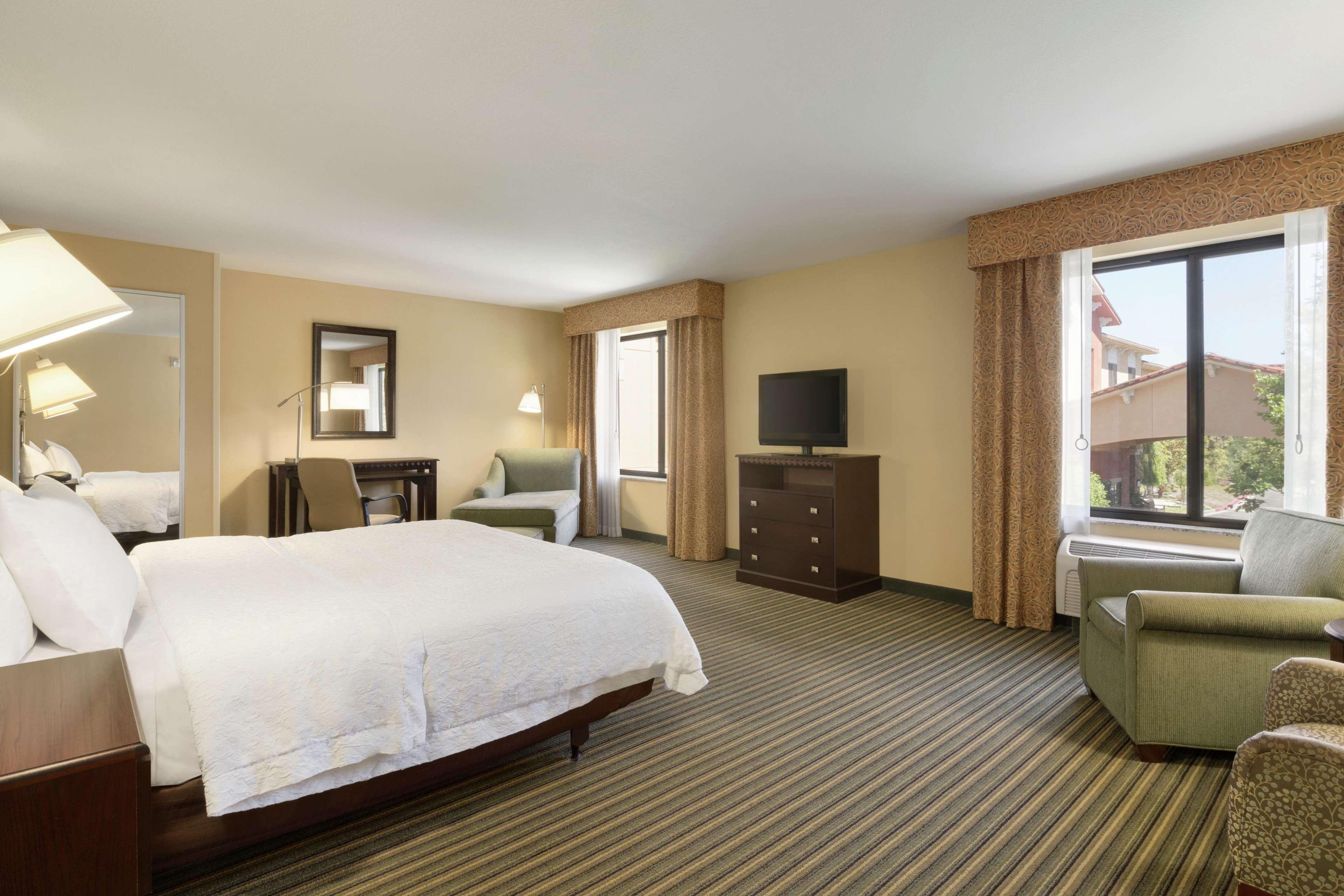 Hampton Inn & Suites Thousand Oaks Esterno foto