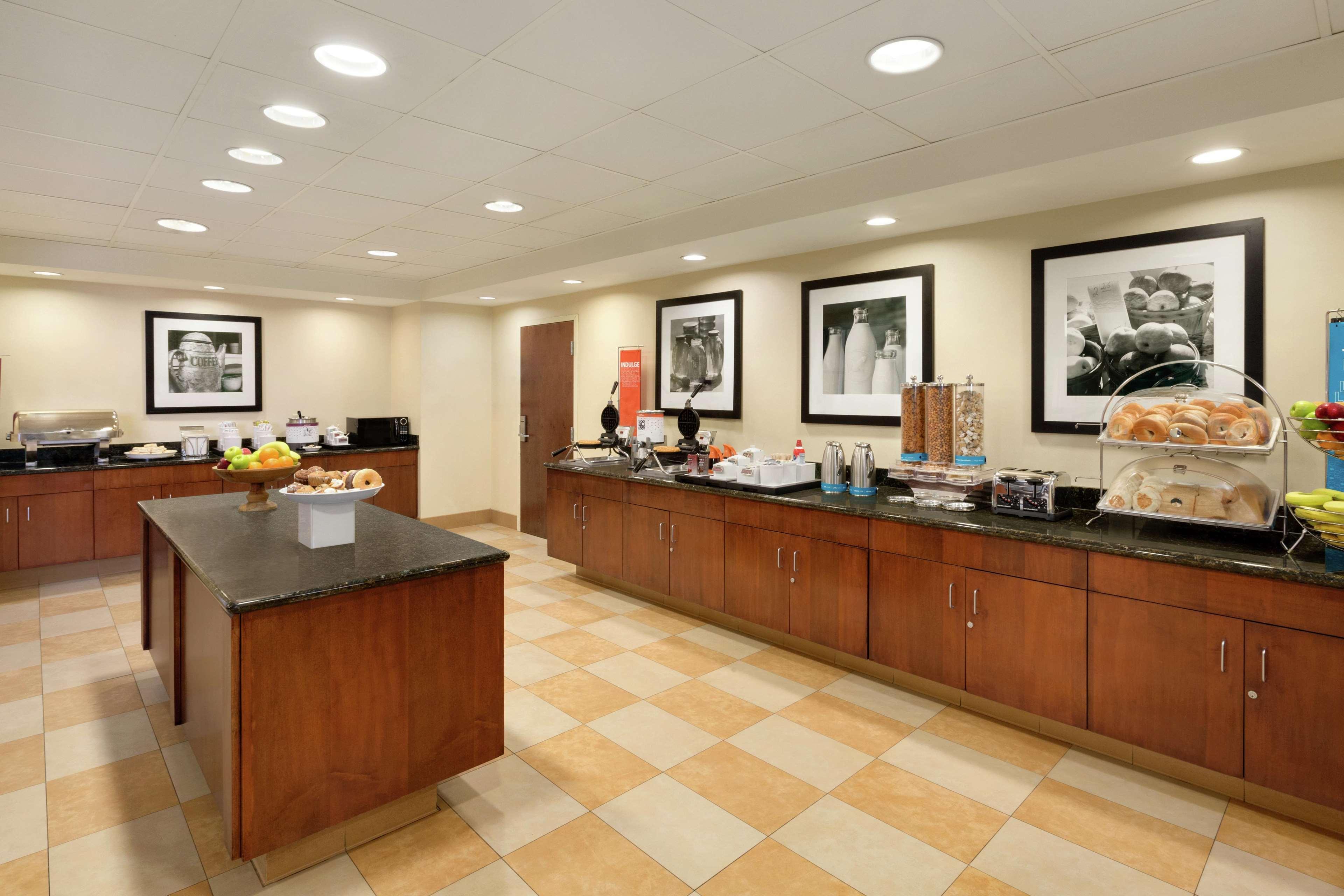 Hampton Inn & Suites Thousand Oaks Esterno foto