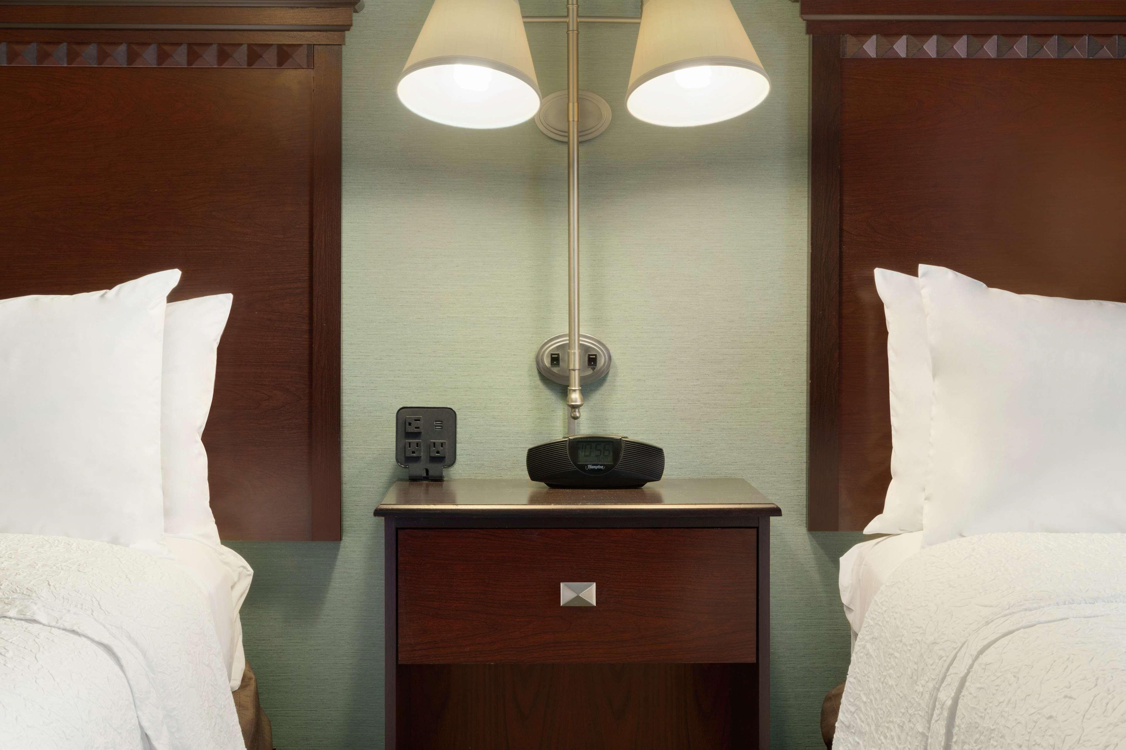 Hampton Inn & Suites Thousand Oaks Esterno foto