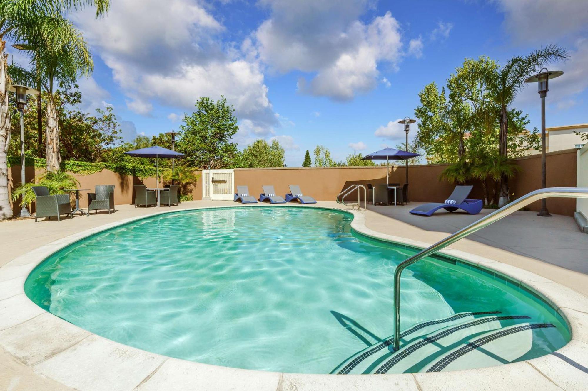 Hampton Inn & Suites Thousand Oaks Esterno foto